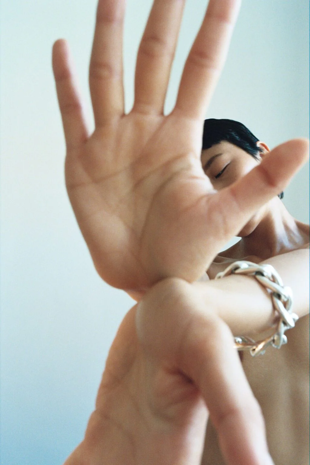 Thumb 4